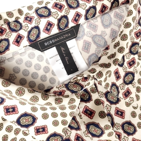 BCBGMAXAZRIA Cream Red Paisley Print Button Down Poly Tunic Top Sz L - Picture 2 of 11